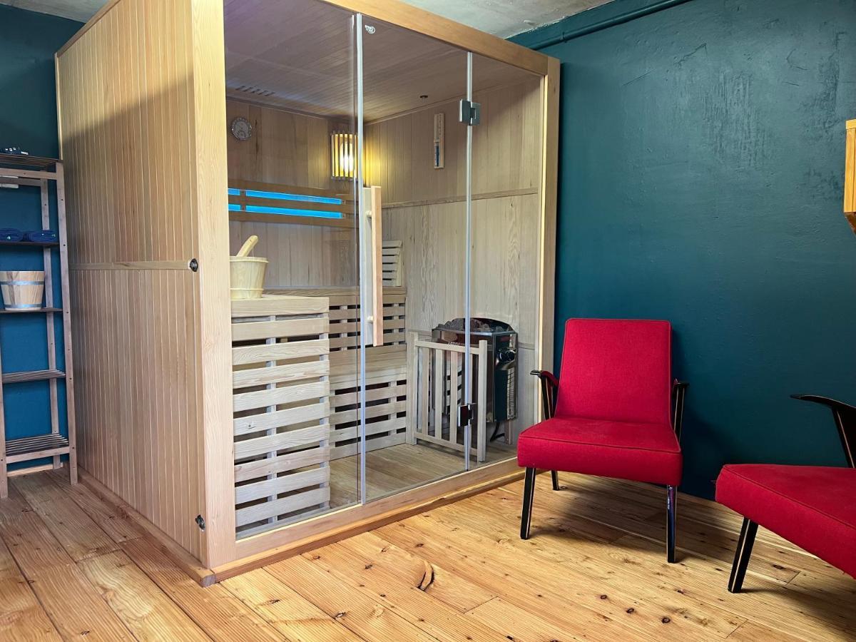 Houten Vakantiewoning "Reisnaarpolen" Royaal Ontbijt, Sauna En Hottub Czarna Góra Kültér fotó